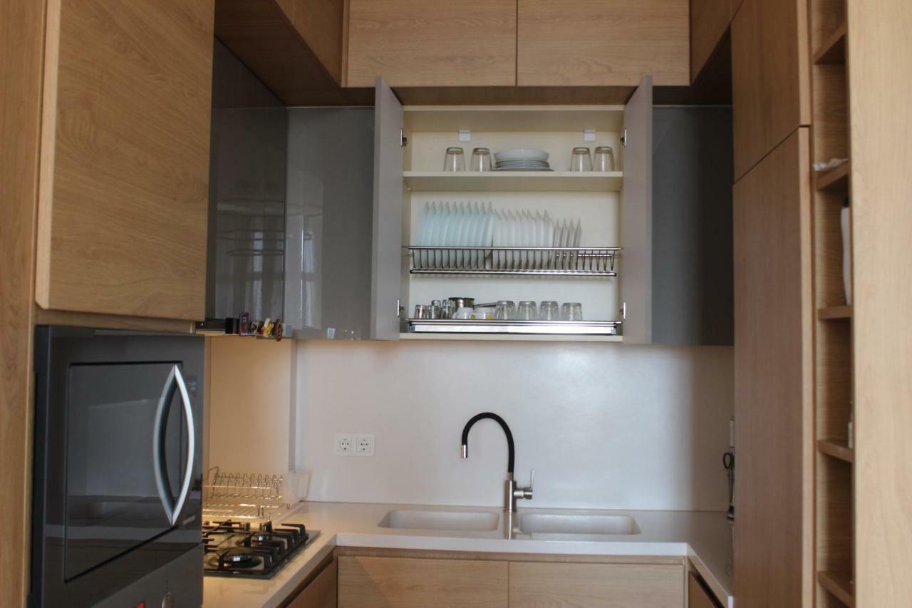 1 Apartament *