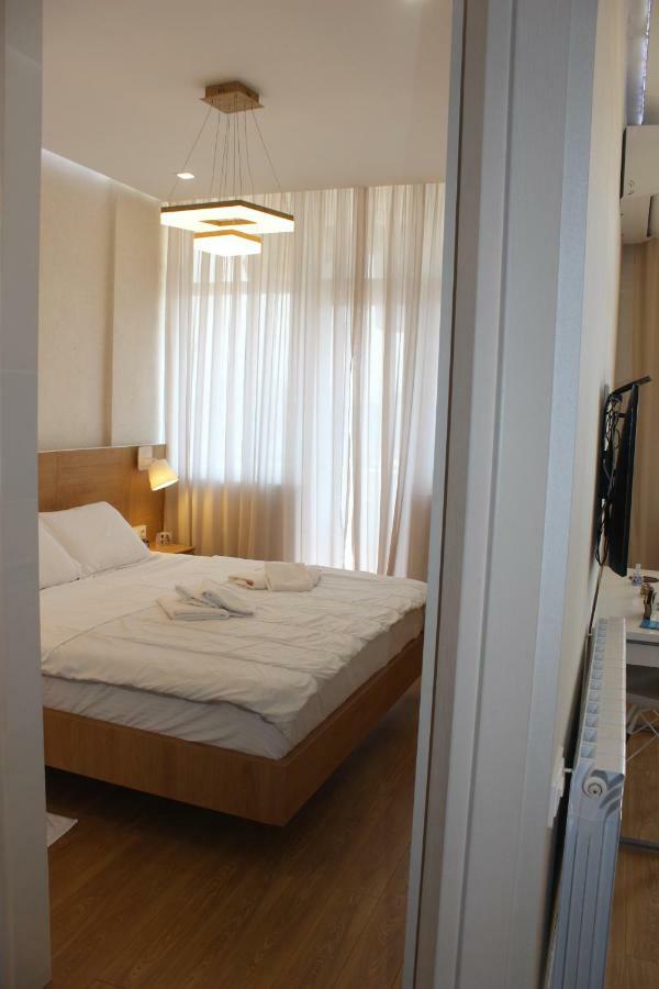 1 Apartament